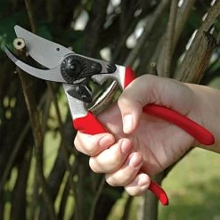 Felco 8 Ergonomic One-Hand Pruning Shear 7 Felco 8 Ergonomic One-Hand Pruning Shear -Garden Warehousing 8fel 2 1