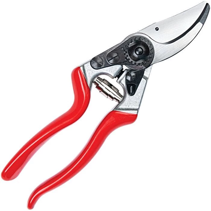 Felco 9 Ergonomic Left-Hand Pruning Shear 3 Felco 9 Ergonomic Left-Hand Pruning Shear
