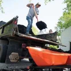 Leonard 10-Tine Forged Steel Scoop Fork With 30-Inch D-Grip Handle 13 Leonard 10-Tine Forged Steel Scoop Fork With 30-Inch D-Grip Handle -Garden Warehousing amf10 20