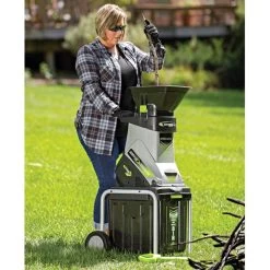 Earthwise 15-Amp Chipper Shredder With Collection Bin -Garden Warehousing gs70015 1