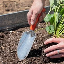 Leonard No Blister Trowel 7 Leonard No Blister Trowel -Garden Warehousing nbt 2