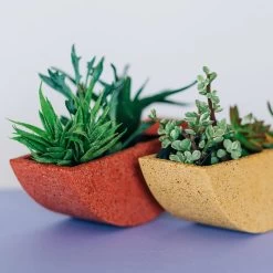 Pretti.Cool Totter Planter Marigold Terrazzo -Garden Warehousing s753278155256112669 p315 i5 w2001